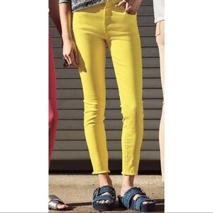 J Brand Women Sz 25 Yellow Lemongrass Cropped Skinny Jeans Frayed Fringe Raw Hem